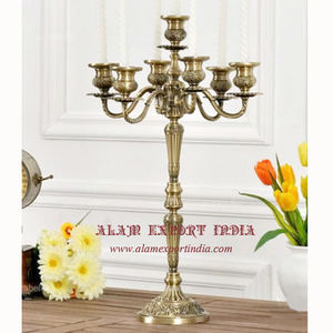 Candelabro barroco dorado de cinco brazos candelabros de cristal dorado brillante en relieve antiguo para decoración de centro de mesa de boda - Product Image 3