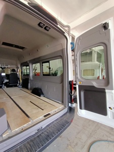 ชุดแผงภายใน ABS ทนทาน รุ่นขายดีประจำปี 2026 สำหรับรถมินิบัส รถโค้ช รุ่น 3 สำหรับ Transit L4H3 15M3 ยี่ห้อ VKM ปี 1997-1999 - Product Image 6