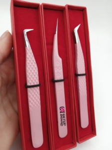 Pince à épiler professionnelle GETUP BROSONS IMPEX GBI-EET-2316, rose clair, revêtement poudré, 45 degrés, pour volume de cils, pointe argentée, droite - Product Image 4