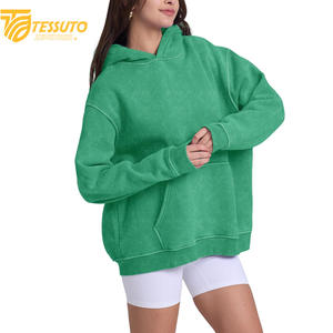 Vente en gros de sweats à capuche de haute qualité, couleur unie, avec impression de logo sur mesure, 100% coton, courts pour femmes - Product Image 3
