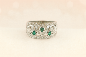 Anillo de Compromiso con Piedra Preciosa de Cuarzo Esmeralda en Plata de Ley 925 Hecha a Mano - Piedra de Nacimiento de Mayo - Product Image 3