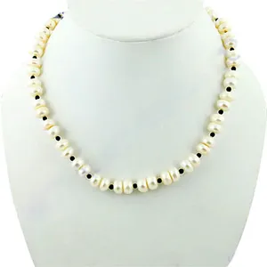Collier classique en fausses perles blanches pour femmes, colliers à perles rondes, à porter au quotidien - Product Image 2