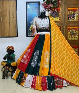 Navratri Special Party Wear Collection Muselina Algodón Con Espejo Real Work Impresión digital Lehenga Choli & Digital Printed Dupatta - Product Image 5