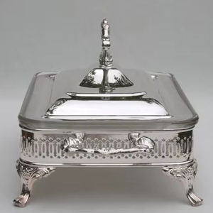 Le chauffe-plats en acier inoxydable offre commodité et style pour les hôtels, les restaurants et les fêtes privées - Product Image 1