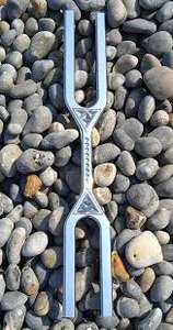 Diapasón de Doble Frecuencia |   (432 Hz y 288 Hz) |   Con martillo - Product Image 6