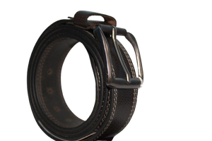 Ceinture en cuir de peau de vache extra premium style décontracté conception de couture personnalisable avec alliage pour boucle fournisseur en gros - Product Image 5