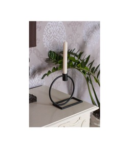 Bougeoirs en métal de style ferme pour Noël avec motifs de vacances traditionnels et esthétique vintage - Product Image 5