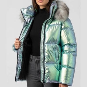 Chaqueta acolchada ligera de invierno para mujer, retención de calor, tejido transpirable, ropa exterior protectora, suministro al por mayor de fábrica - Product Image 1
