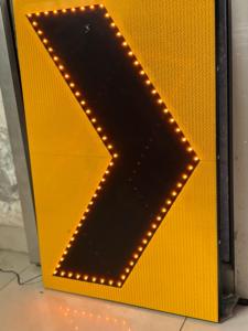 Signalisation routière éclairée par LED |   Affichage de sécurité clignotant - Product Image 2