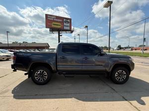 Toyota Tacoma TRD Sport Pickup 4D 5 pieds, modèle standard 2021 - Product Image 2