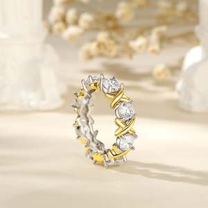 Bague de mariage Jeulia pour femme en argent sterling bicolore entrecroisée avec moissanite taille coussin - Product Image 6