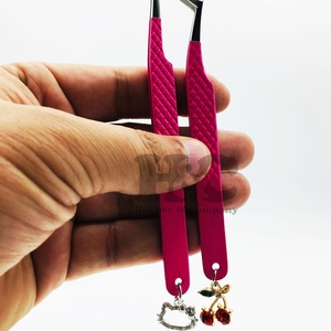 แหนบต่อขนตา New Cherry Charm ปลายแหลม ป้องกันแม่เหล็ก ผิวเรียบ สแตนเลส สีมิงค์ - Product Image 3