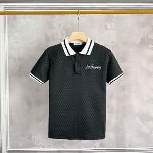 Polo élégant pour hommes-fabriqué à partir de tissu extensible pour un confort ultime et une performance d'évacuation de l'humidité du Vietnam - Product Image 2