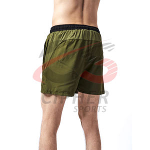 Pantalones cortos de malla para hombre baratos al por mayor de secado rápido de talla grande, pantalones cortos lisos para gimnasio, pantalones cortos de entrenamiento atlético con bolsillos para hombre - Product Image 2