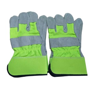 Gants durables de travail de résistance thermique de cuir fendu de peau de vache avec la bande réfléchissante élevée - Product Image 6