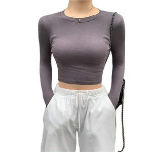 OEM Logo personnalisé femmes col rond recadrée t-shirts filles manches longues mince t-shirt basique sexy crop tops pour femme - Product Image 1