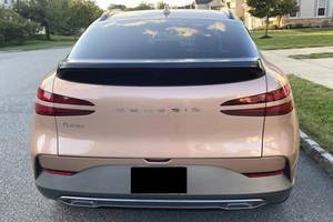 2023 GINISES G 6 0 SUV AWD Double Motor R18 Lithium Battery Leather Seats <b>Panoramic</b> Sunroof LED Lights Aluminium Alloy Roof Rack - Product Image 2