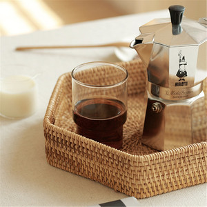 Panier de rangement carré en rotin naturel tissé personnalisé plateau à café thé maison cuisine à la main panier à linge cadeau de pendaison de crémaillère - Product Image 3