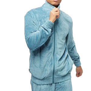Survêtement en velours pour homme OEM, logo personnalisé, coupe ajustée, vêtements de sport pour la salle de sport, jogging pour l'hiver, tendance, velours doux et chaud - Product Image 4
