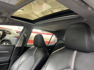 โตโยต้า แคมรี่ SE ปี 2023 มือสอง สภาพดี - Product Image 6