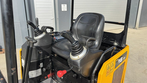 รถขุดขนาดเล็ก JCB 16C-1 น้ำหนัก 1.7 ตัน เครื่องยนต์ดีเซล ระบบไฮดรอลิก แบบตีนตะขาบ สำหรับขาย - Product Image 4