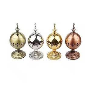 Brûleur d'encens multicolore Nouveau look pour la maison Méditation et aromathérapie Brûleur d'encens en métal pour la relaxation pour le salon et la chambre - Product Image 1