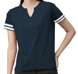 OEM เสื้อยืดลำลองสำหรับผู้หญิงคุณภาพสูงระบายอากาศได้ดีเป็นมิตรกับสิ่งแวดล้อมมีกระดุมตกแต่งโลโก้ป้องกันการเกิดเหงื่อ - Product Image 3