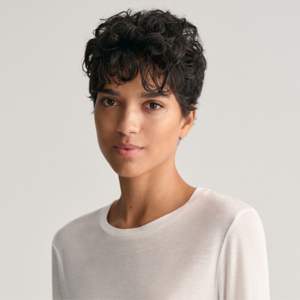 Camiseta ligera y cómoda: alta calidad, suave e ideal para uso informal y relajación - Product Image 3