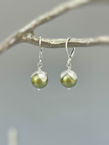 Minmialist Pea Pod Pearl Solid 925 Sterling Silver Dangle Boucle d'oreille Bijoux faits à la main Design à la mode Fine Pearl Dangle Boucles d'oreilles - Product Image 2
