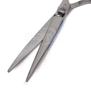 Tijeras de Peluquería Profesionales al por Mayor, MOQ Bajo, Hechas a Medida, para Diestros, Mango Mediano, Ligeras, Duraderas, Reutilizables, Afiladas, de Acero Inoxidable 4Cr13 - Product Image 5