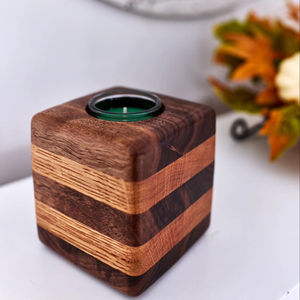 Porte-bougie en bois élégant en forme de cube pour la décoration de la maison, centre de table, présentation de table, utilisation en fête et style d'intérieur en provenance d'Inde - Product Image 1