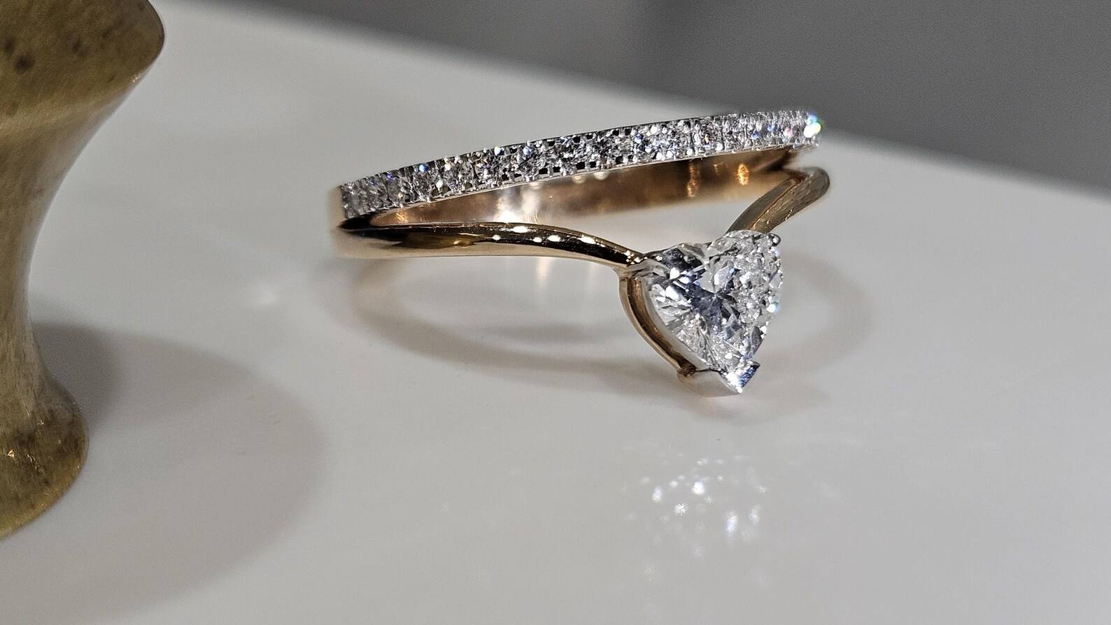 ทอง 14k สีเหลือง