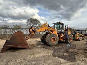 2001 Case 921C Cargador de ruedas-Cargador de servicio pesado con cubo Pemberton - Product Image 3