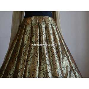Banarasee/Banarasi tejido a mano arte seda sin coser Lehenga y blusa Tela-Negro - Product Image 6