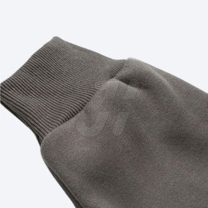 Sweat-shirts à capuche imprimés à motifs solides de qualité supérieure pour hommes, style moderne et design pour l'hiver - Product Image 5