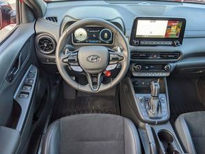 Hyundai <span class=keywords><strong>Kona</strong></span> 2023 FWD con sedili in pelle cambio automatico benzina carburante <span class=keywords><strong>auto</strong></span> usate molto pulite e ordinatamente usate disponibili per la vendita - Product Image 6