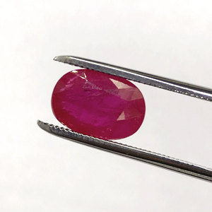Pierre précieuse ovale à facettes de rubis naturel de haute qualité - Product Image 6