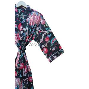 Elegante Bata de Baño con Estampado Floral para Mujer, Hecha a Mano en India, Suave y Cómoda, Traje de Baño, Regalo para Ella - Product Image 3