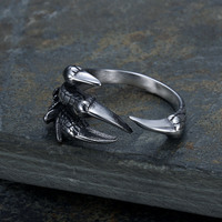 Bijoux quantité minimale de commande bas sans ternissement hommes biker punk acier inoxydable argent dragon ouvert griffe anneau pour hommes