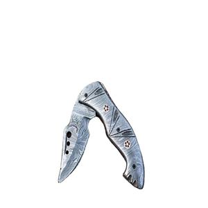 Couteau de poche pliant en acier damas fait à la main Offre Spéciale personnalisé avec étui en cuir couteau pliant tactique - Product Image 1