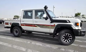 LISTO PARA ENVIAR 2023 PICKUP DOBLE CABINA LX-Z V6 4.0L GASOLINA AUTOMÁTICO Full Option Coche Usado Impecable Volante a la Izquierda/Derecha en Venta - Product Image 2