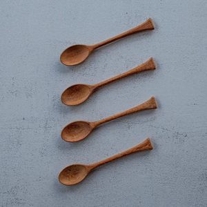 Cuillère en bois jetable avec logo personnalisé Différentes tailles Petites cuillères en bois d'acacia pour le miel/le café/l'huile de noix de coco/la soupe - Product Image 3