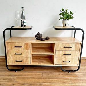 Vitrine en bois naturel KTB68134 pour salon avec structure en fer, design luxueux et minimaliste pour bar à domicile ou meuble - Product Image 5