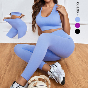 ชุดออกกำลังกายผู้หญิง 2 ชิ้น แบบเป็นมิตรกับสิ่งแวดล้อม กางเกงเลกกิ้งไร้ตะเข็บเอวสูง ระบายอากาศได้ดี เสื้อครอปท็อปมีซิป ลายสก็อต ชุดโยคะพิมพ์ลาย - Product Image 3