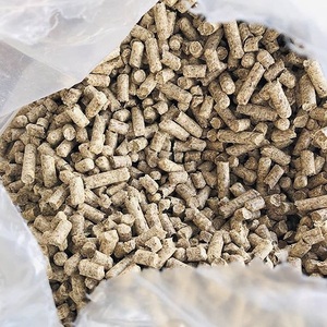 EN Plus-A1 Europe Granulés de bois 6mm Briquette Modèles de bâtonnets de sciure Pin Chêne Acacia Copeaux de bois de chauffage 15kg Sacs en plastique Vente en gros - Product Image 4