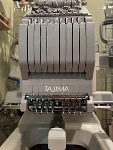 Oferta especial en máquina de bordar Taji-ma Sai de 8 agujas y 1 cabezal con soporte de bordado - Product Image 2