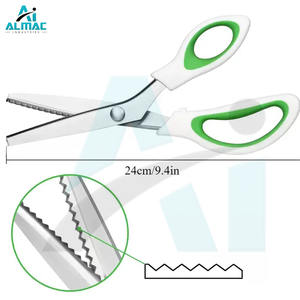 ALMAC OEM Ciseaux de coupe à dentelle en acier inoxydable pour la maison Ciseaux à vagues manuels pour bricolage d'échantillon de tissu CE ISO - Product Image 2