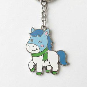Porte-clés licorne en émail souple plaqué or en zinc, impression UV 2D personnalisée par le fabricant, mignon pour enfants - Product Image 2