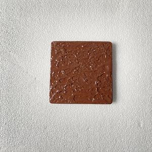 Sous-verre en bois de manguier avec finition blanche classique Ensemble de 4 pièces de forme carrée Résistant à la chaleur Antidérapant Tapis de table écologiques à usage domestique - Product Image 2