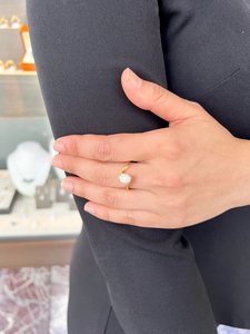 Bague de fiançailles et de mariage en opale éthiopienne pour femme, design unique, coupe ovale, argent sterling 925, sertissage à griffes, bijoux tendance personnalisés - Product Image 4